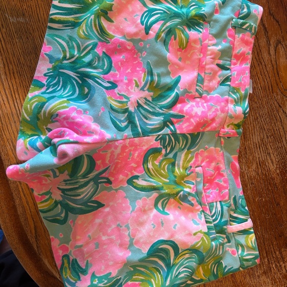 Lilly Pulitzer Pink & Teal Floral Shorts - Picture 3 of 3